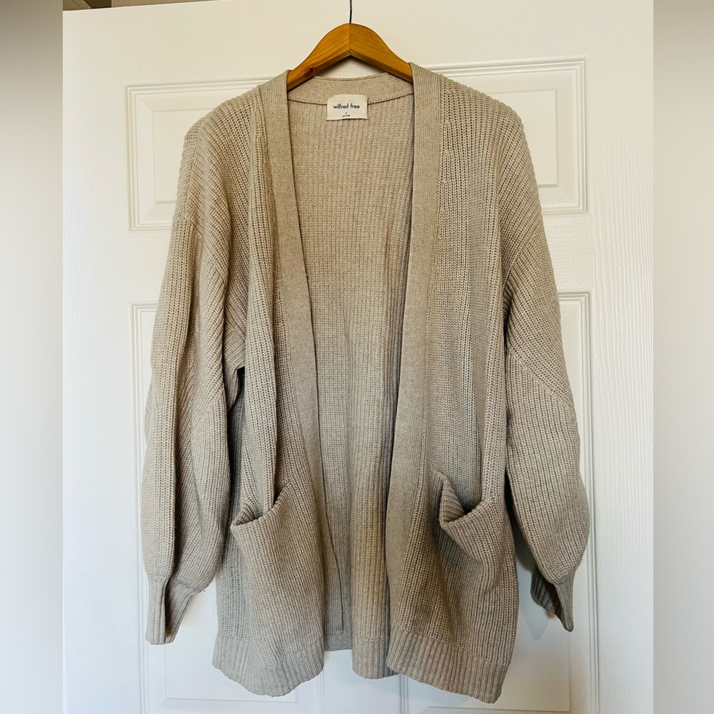 Aritzia Wilfred Free Cardigan - cream - 100% Marino wool